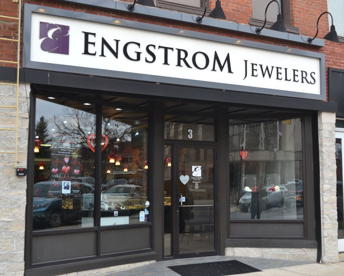 Visit our Valparaiso Location