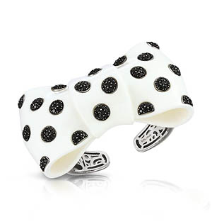 Bow Grande Ivory Bangle