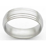 7MM FLAT TITANIUM BAND WITH A DOUBLE GROOVED EDGE. THE CENTER IS IN A SATI...